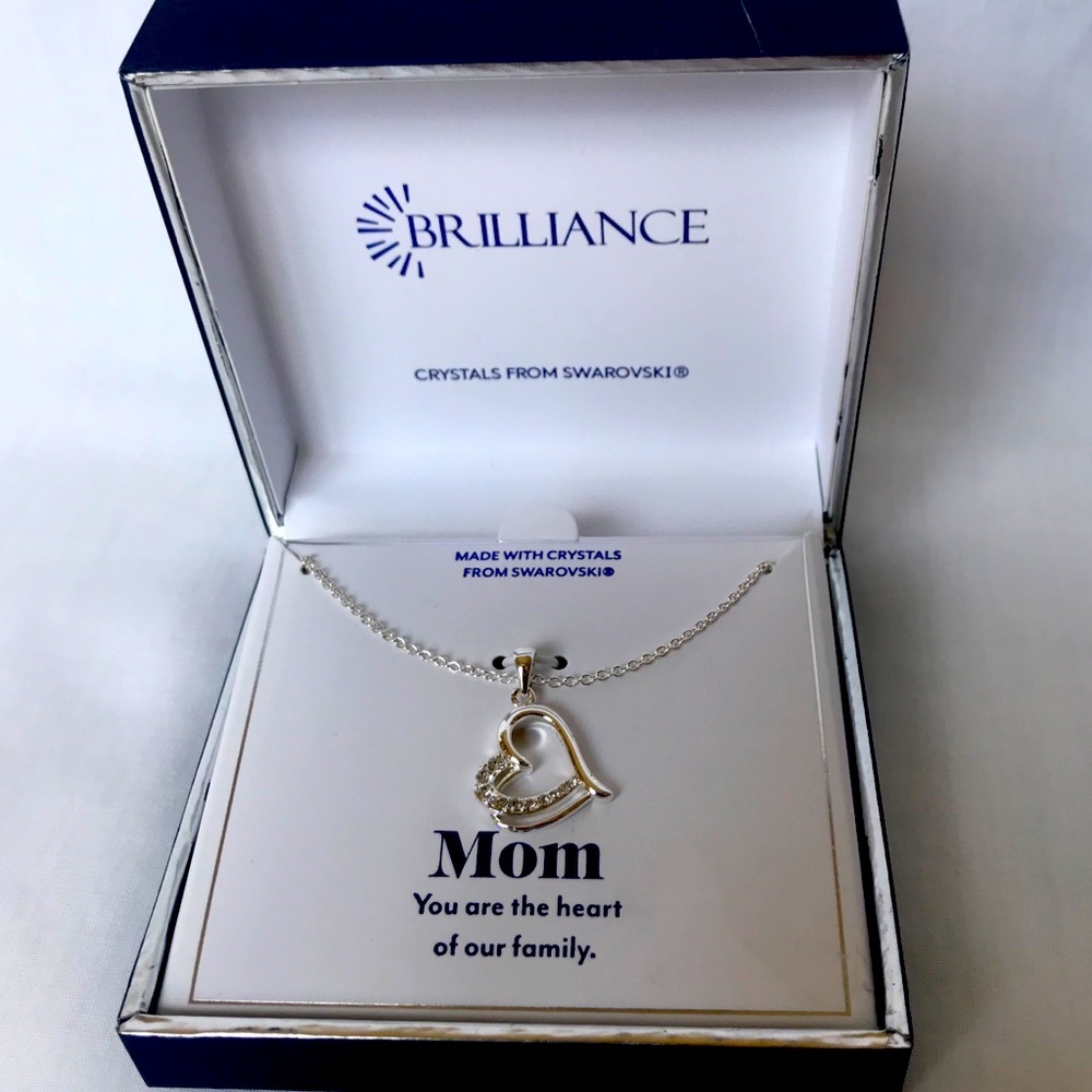 Brilliance “Mom” heart necklace/Swarovski crystals